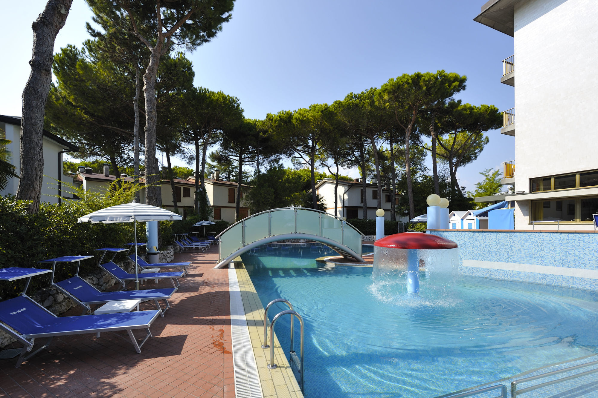 Hotel Vina De Mar Lignano Sabbiadoro Dış mekan fotoğraf