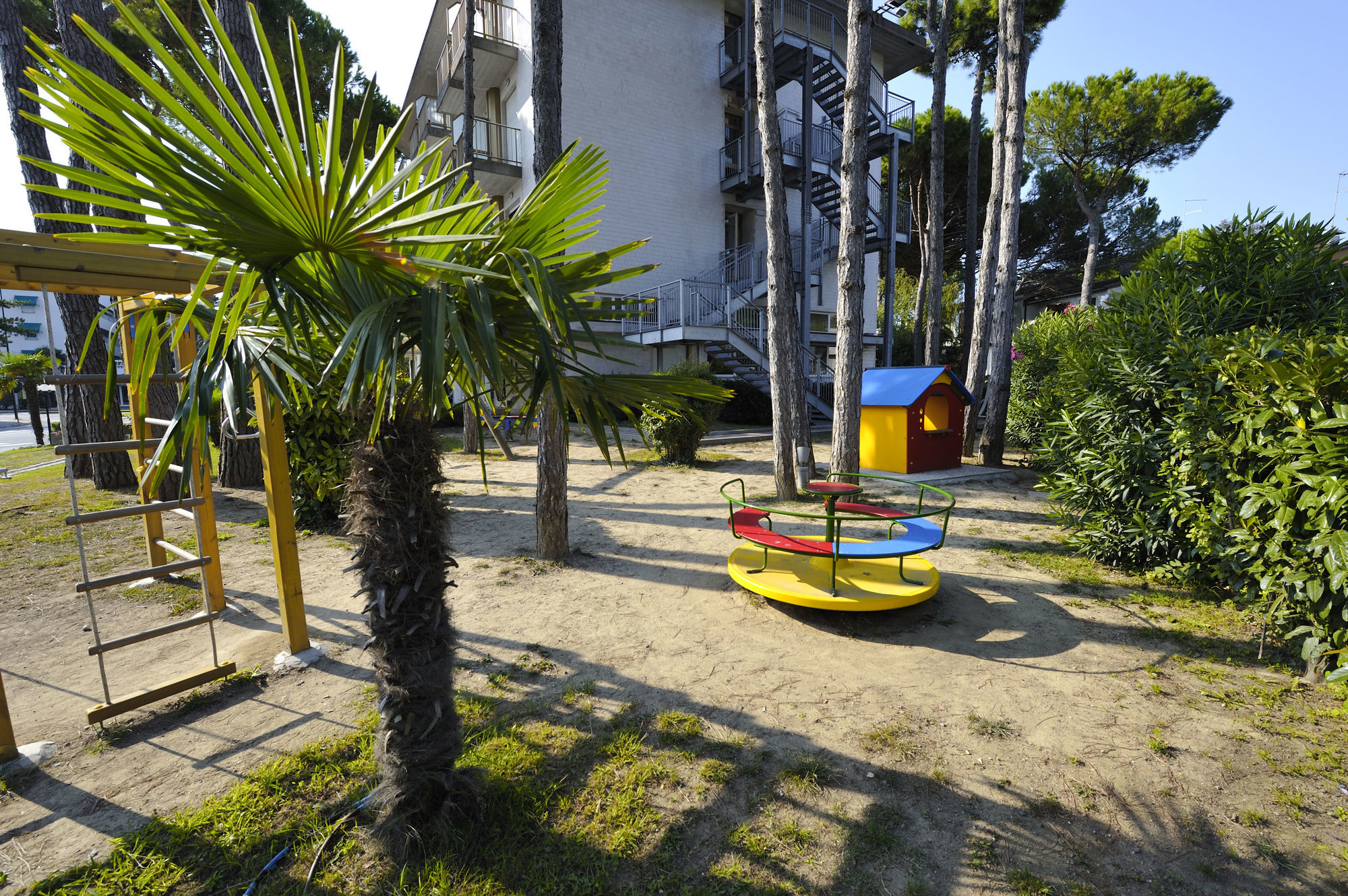 Hotel Vina De Mar Lignano Sabbiadoro Dış mekan fotoğraf